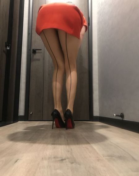 gogo圆润少妇的秘密