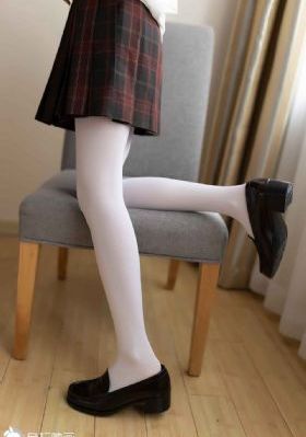 韩国年轻的子hd